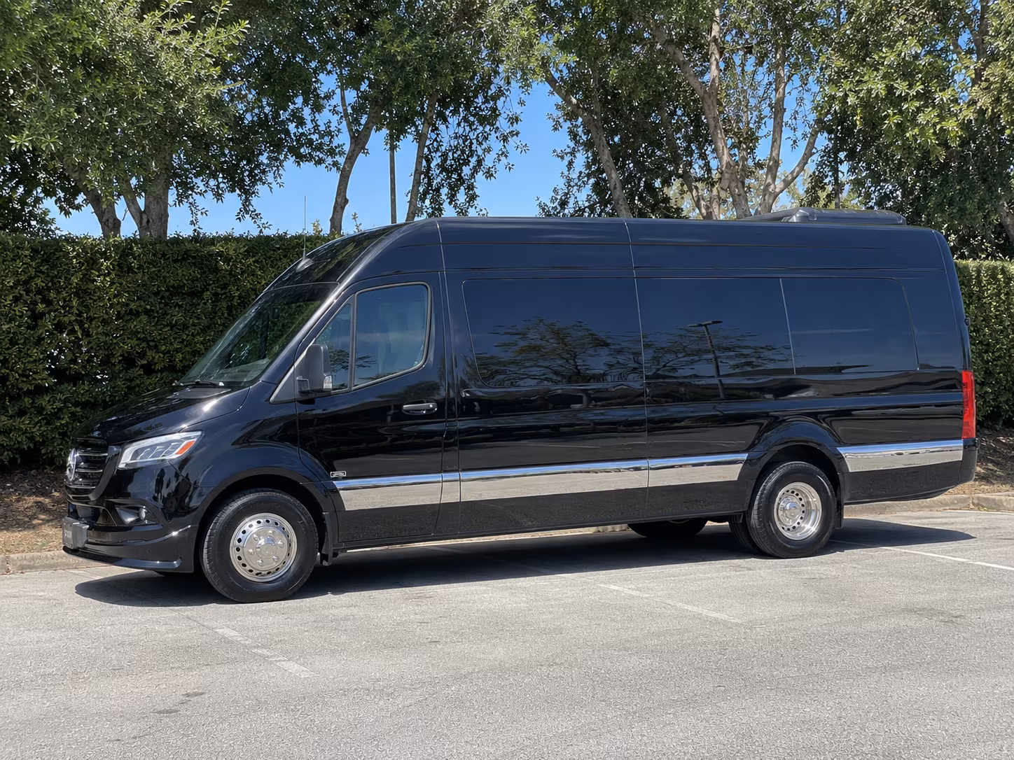 oakland sporting event transportation