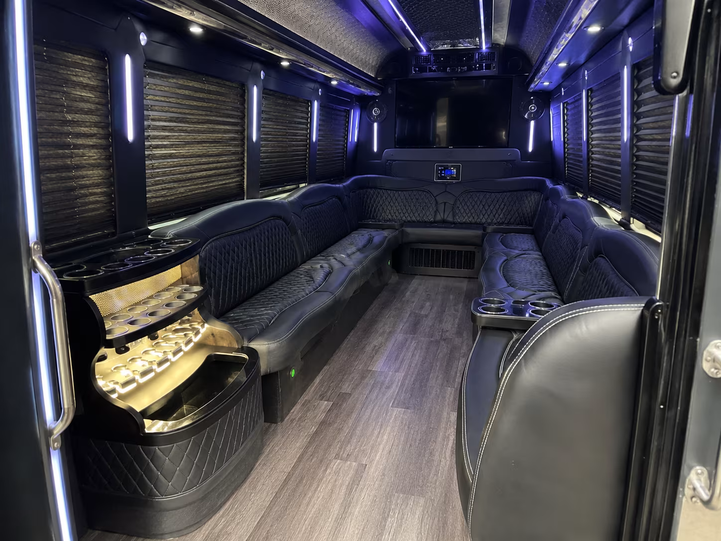 party bus wine tours through livermore valley wine country